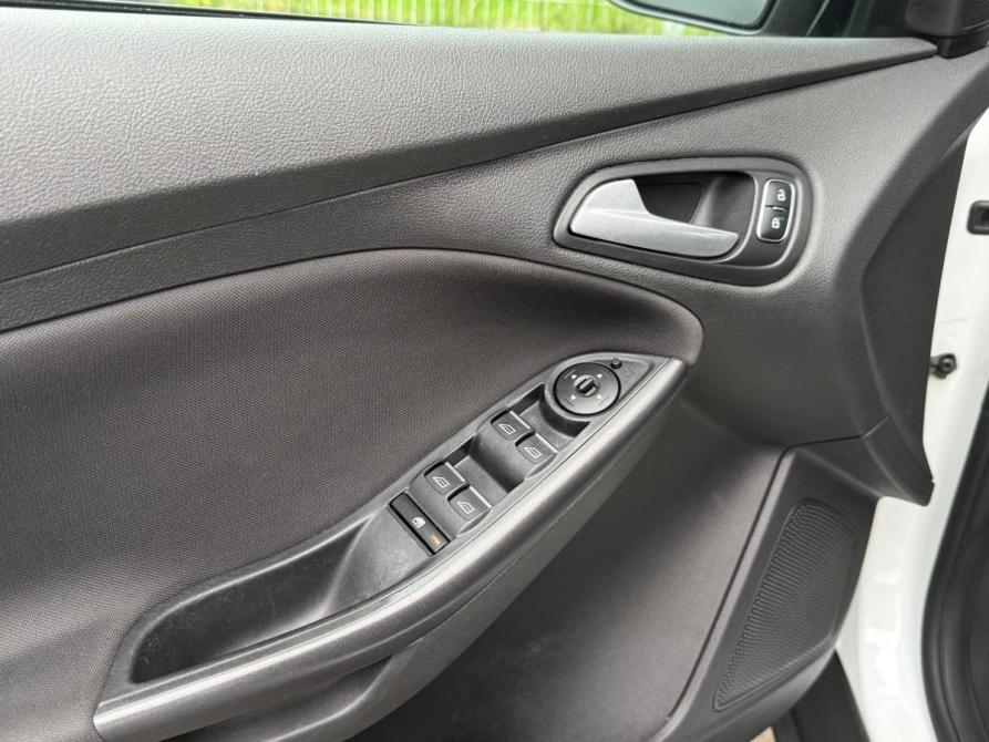 Ford Focus III Рестайлинг Санкт-Петербург  - изображение 8