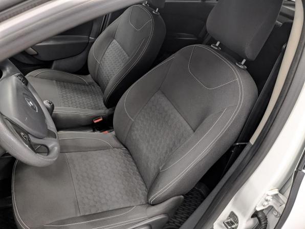 Renault Logan II с пробегом 2018 года, цена 800 000 рублей, 119300 км, седан, Автокод Объявления