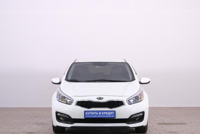 Kia Ceed II Рестайлинг с пробегом 2017 года, цена 1 299 000 рублей, 62000 км, хэтчбек, Автокод Объявления