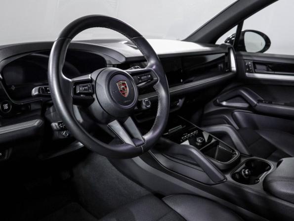 Porsche Cayenne III Рестайлинг с пробегом 2024 года, цена 11 100 000 рублей, 15450 км, внедорожник, Автокод Объявления