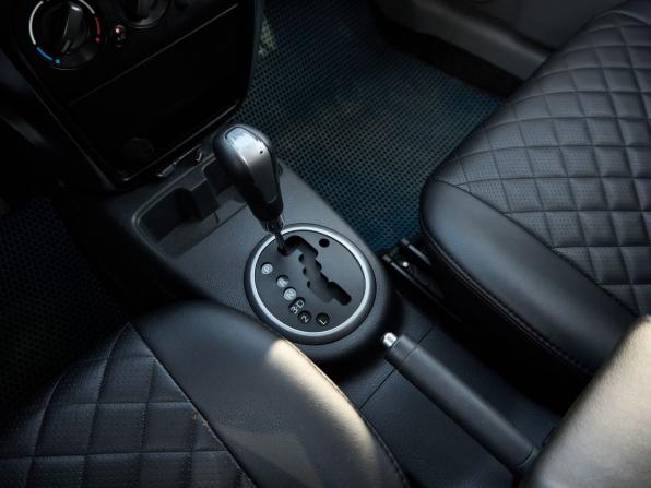 Suzuki SX4 I (Classic) Рестайлинг с пробегом 2012 года, цена 899 000 рублей, 177100 км, хэтчбек, Автокод Объявления
