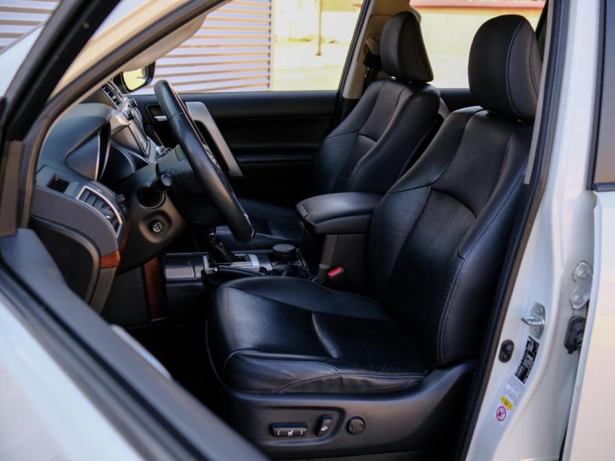 Toyota Land Cruiser Prado 150 Series Рестайлинг 1 Сочи  - изображение 11