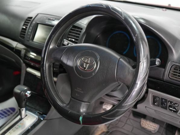 Toyota Allion I Рестайлинг с пробегом 2004 года, цена 635 000 рублей, 328000 км, седан, Автокод Объявления