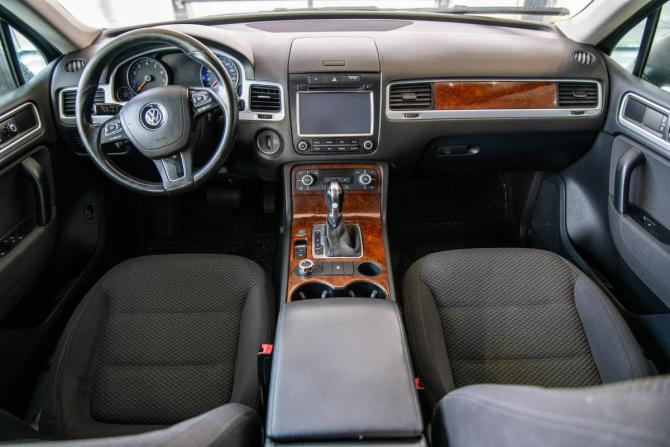 Volkswagen Touareg II с пробегом 2013 года, цена 2 950 000 рублей, 218950 км, внедорожник, Автокод Объявления