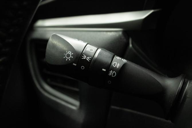 Toyota Corolla XI (E160 E170 E180) с пробегом 2014 года, цена 1 269 000 рублей, 180275 км, седан, Автокод Объявления