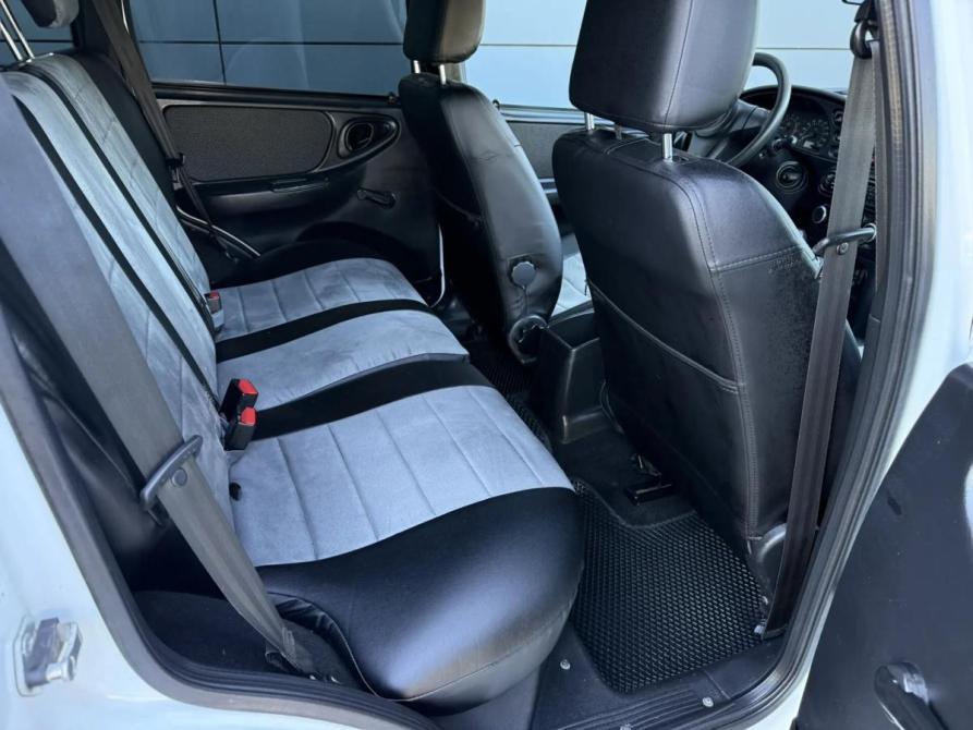 Chevrolet Niva I Рестайлинг Новосибирск  - изображение 19