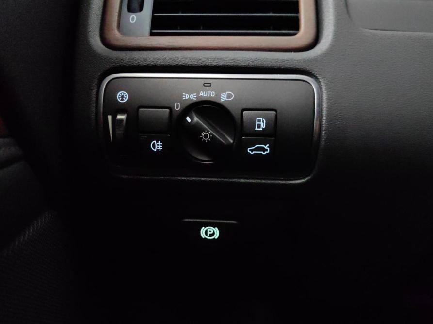 Volvo XC70 II Рестайлинг Подольск  - изображение 21