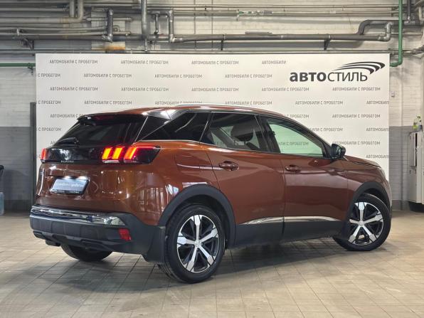 Peugeot 3008 II с пробегом 2017 года, цена 1 599 000 рублей, 162000 км, внедорожник, Автокод Объявления