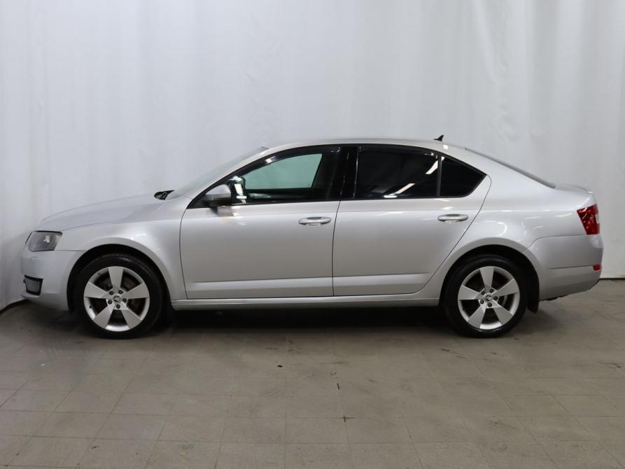 Skoda Octavia III (A7) Москва  - изображение 8