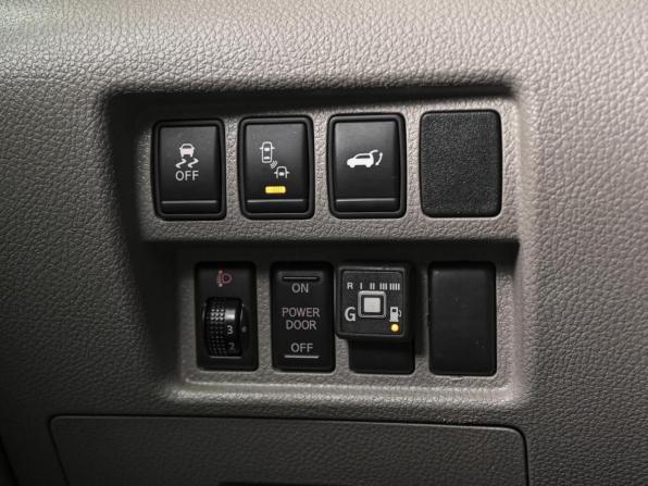 Nissan Quest IV с пробегом 2013 года, цена 1 448 000 рублей, 183036 км, минивэн, Автокод Объявления