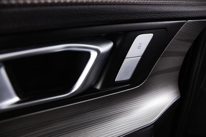 Chery Tiggo 8 Pro Max I с пробегом 2023 года, цена 2 299 000 рублей, 40122 км, внедорожник, Автокод Объявления
