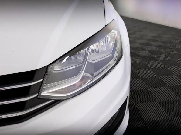 Volkswagen Polo V Рестайлинг с пробегом 2019 года, цена 1 345 000 рублей, 65570 км, седан, Автокод Объявления