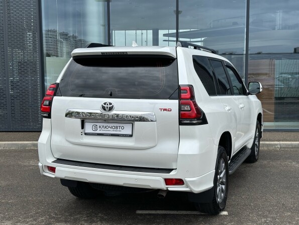 Toyota Land Cruiser Prado 150 Series Рестайлинг 2 с пробегом 2019 года, цена 4 570 000 рублей, 260000 км, внедорожник, Автокод Объявления