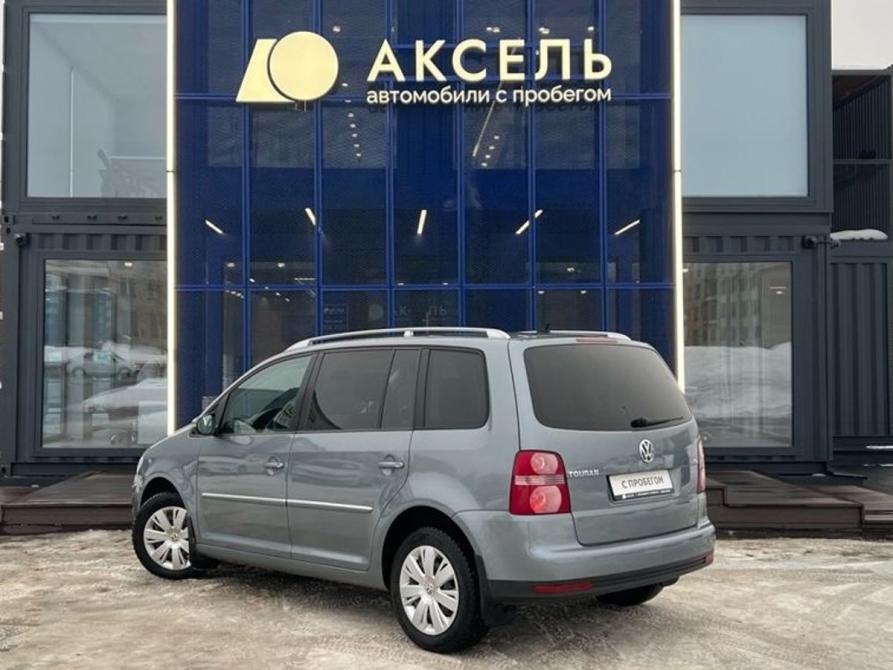 Volkswagen Touran I Рестайлинг Архангельск  - изображение 8