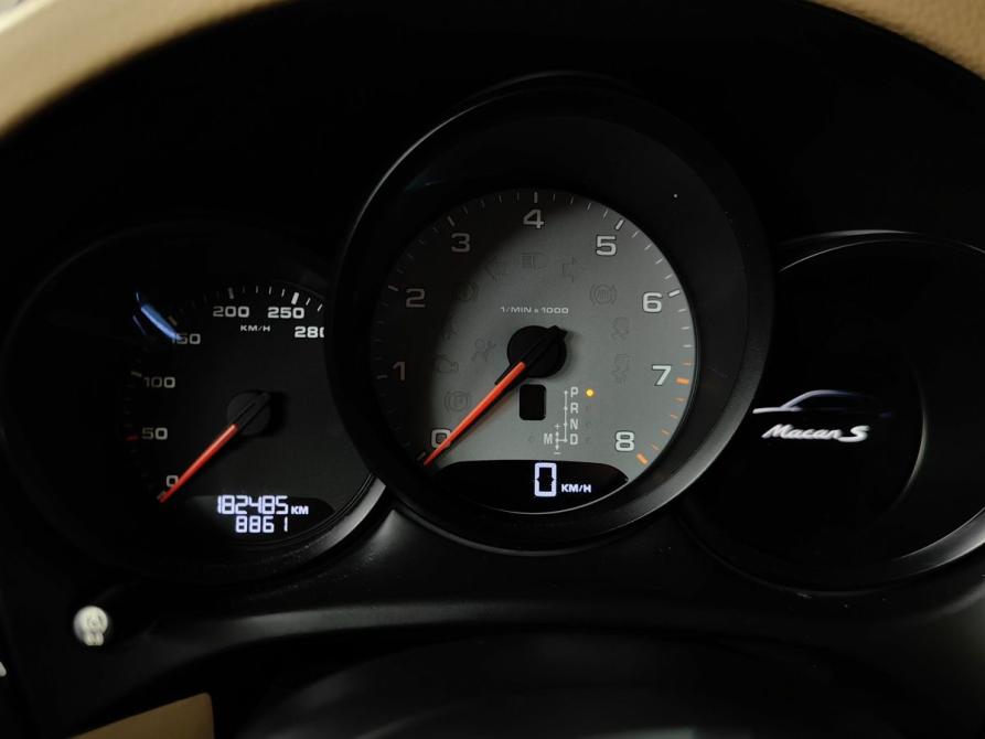 Porsche Macan I Москва  - изображение 18