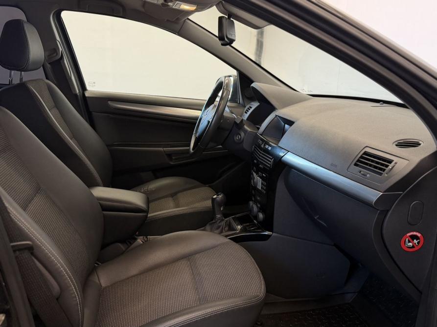 Opel Astra H Рестайлинг Псков  - изображение 12