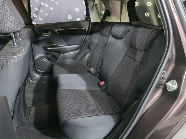 Honda Fit III с пробегом 2016 года, цена 979 000 рублей, 124850 км, хэтчбек, Автокод Объявления