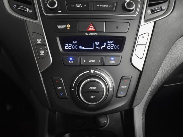Hyundai Santa Fe III Рестайлинг с пробегом 2017 года, цена 2 489 000 рублей, 70462 км, внедорожник, Автокод Объявления