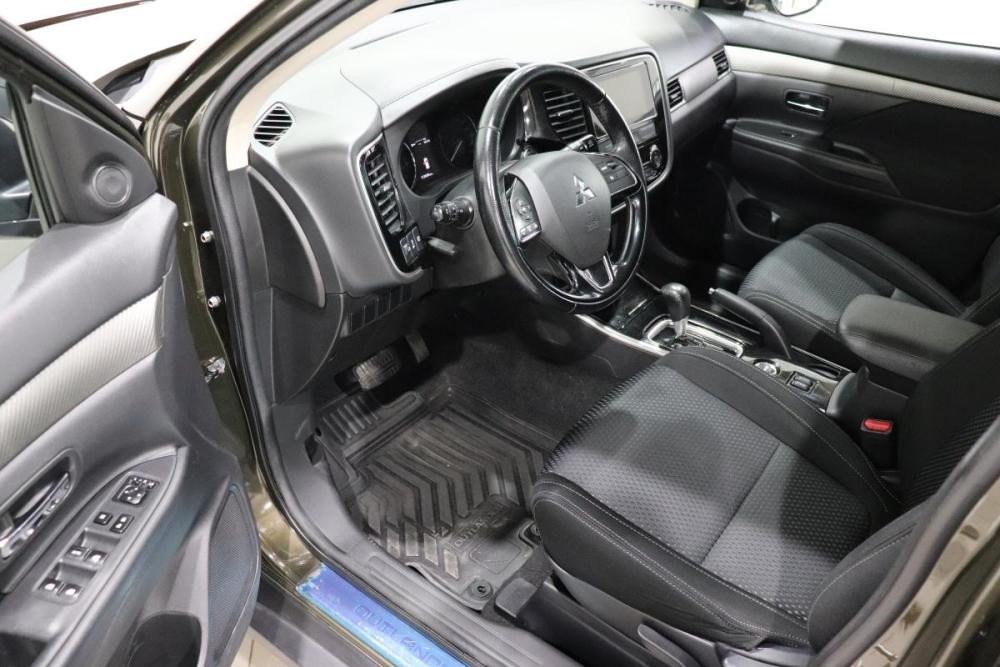 Mitsubishi Outlander III Рестайлинг 2 Иркутск  - изображение 18