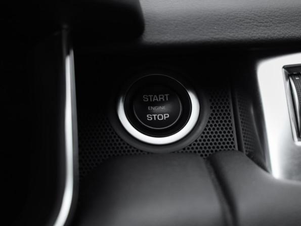 Land Rover Range Rover Sport II Рестайлинг с пробегом 2021 года, цена 6 590 000 рублей, 104000 км, внедорожник, Автокод Объявления