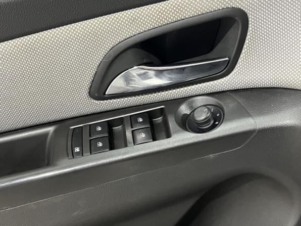 Chevrolet Cruze I с пробегом 2012 года, цена 745 000 рублей, 104516 км, хэтчбек, Автокод Объявления