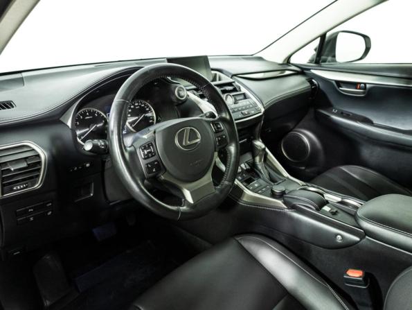 Lexus NX I с пробегом 2017 года, цена 2 885 000 рублей, 101000 км, внедорожник, Автокод Объявления