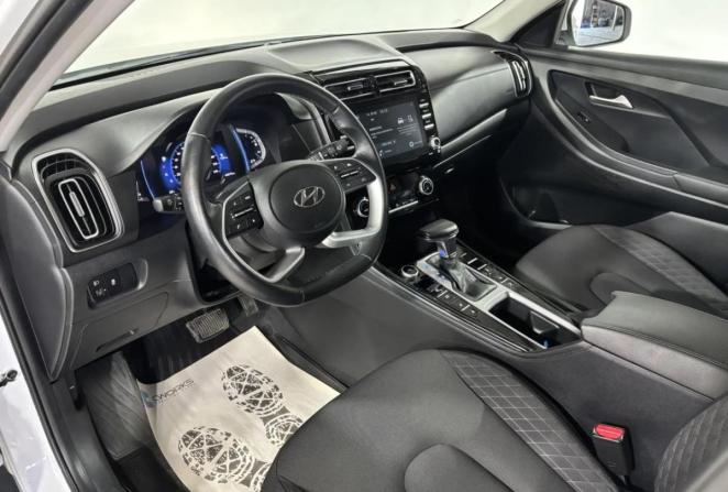 Hyundai Creta I Рестайлинг с пробегом 2021 года, цена 2 390 000 рублей, 44805 км, внедорожник, Автокод Объявления
