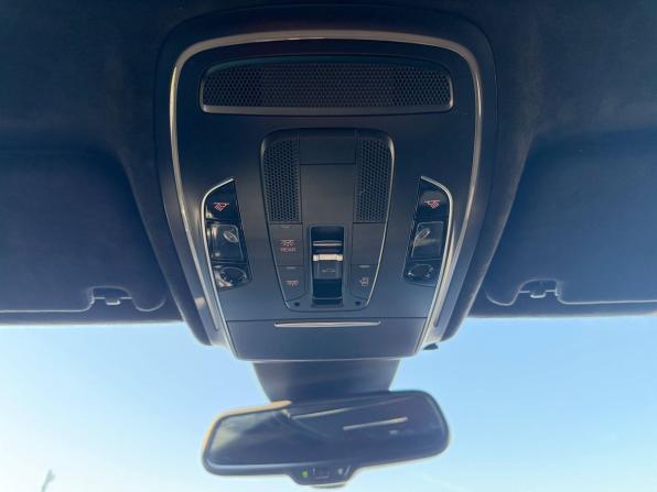 Audi A8 III (D4) Рестайлинг с пробегом 2014 года, цена 1 975 000 рублей, 202000 км, седан, Автокод Объявления