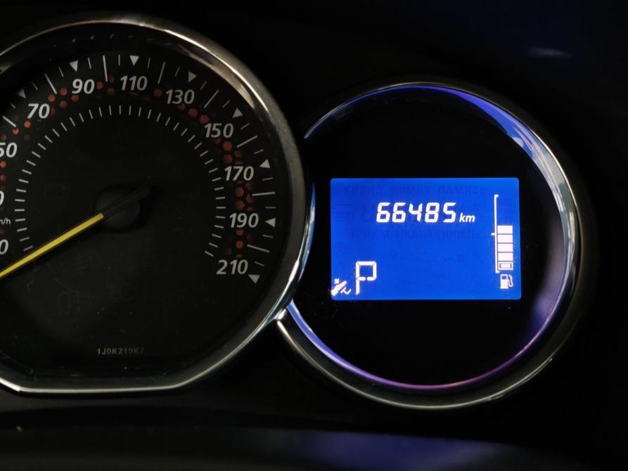 Renault Sandero II Москва  - изображение 18