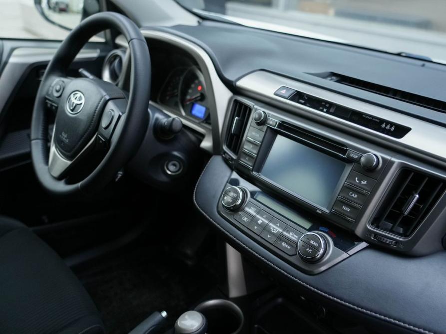 Toyota RAV4 IV (XA40) Новосибирск  - изображение 15