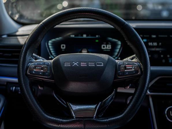 Exeed TXL I Рестайлинг с пробегом 2023 года, цена 1 935 000 рублей, 104450 км, внедорожник, Автокод Объявления