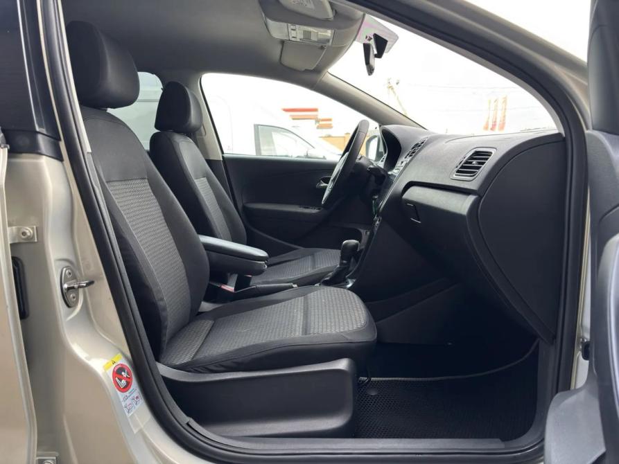 Volkswagen Polo V Краснодар  - изображение 15