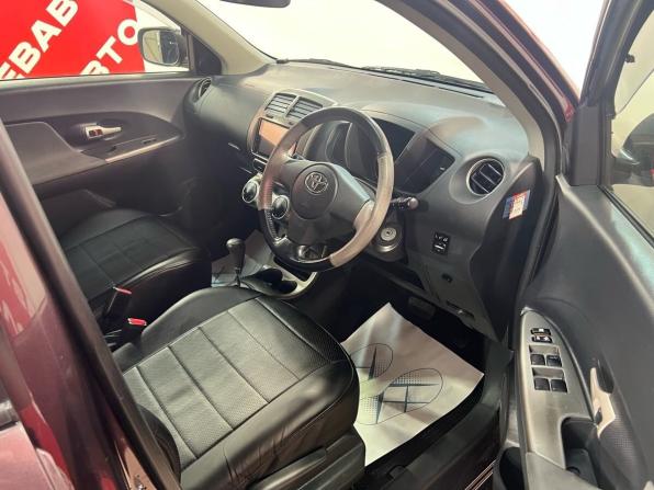 Toyota Ist II с пробегом 2011 года, цена 790 000 рублей, 128515 км, хэтчбек, Автокод Объявления