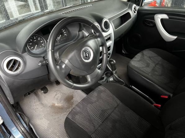 Renault Logan I Рестайлинг с пробегом 2013 года, цена 567 000 рублей, 126492 км, седан, Автокод Объявления