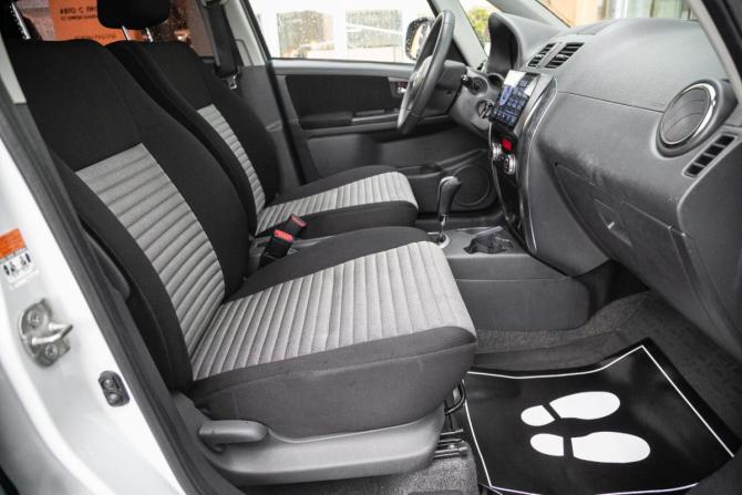 Suzuki SX4 I (Classic) Рестайлинг с пробегом 2010 года, цена 1 028 000 рублей, 117350 км, хэтчбек, Автокод Объявления