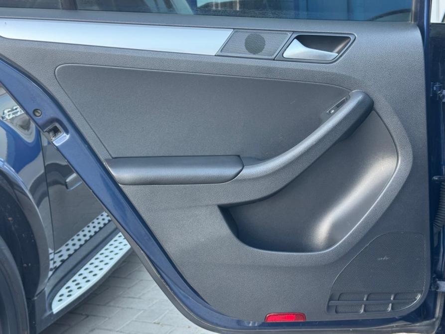 Volkswagen Jetta VI Ростов-на-Дону  - изображение 15