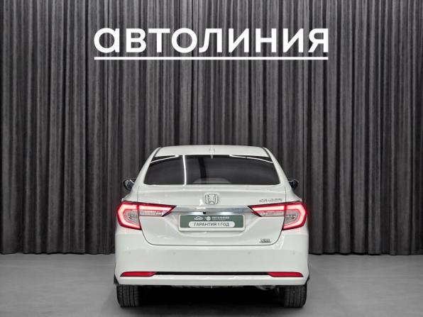 Honda Crider II Рестайлинг с пробегом 2021 года, цена 1 499 999 рублей, 90000 км, седан, Автокод Объявления