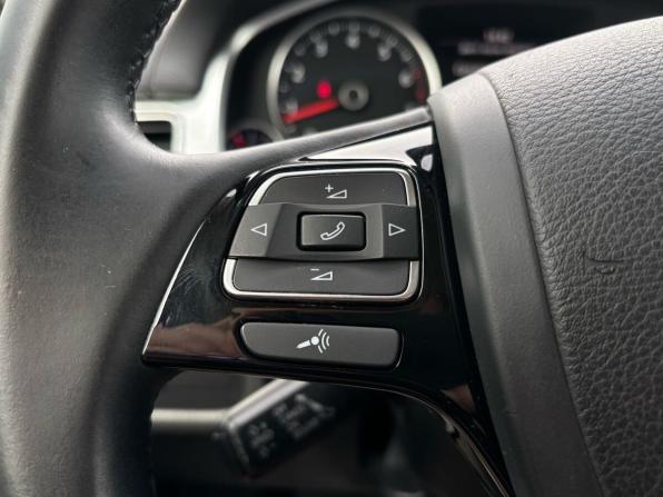 Volkswagen Touareg II Рестайлинг с пробегом 2015 года, цена 2 550 000 рублей, 153652 км, внедорожник, Автокод Объявления