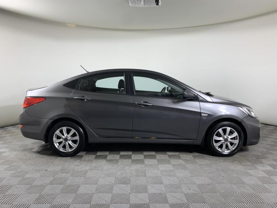Hyundai Solaris I Москва  - изображение 4