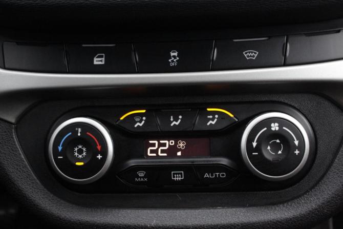 Lada (ВАЗ) Vesta I с пробегом 2018 года, цена 1 130 000 рублей, 77164 км, универсал, Автокод Объявления