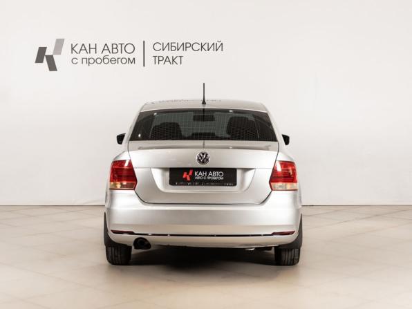 Volkswagen Polo V Рестайлинг с пробегом 2016 года, цена 902 000 рублей, 224181 км, седан, Автокод Объявления