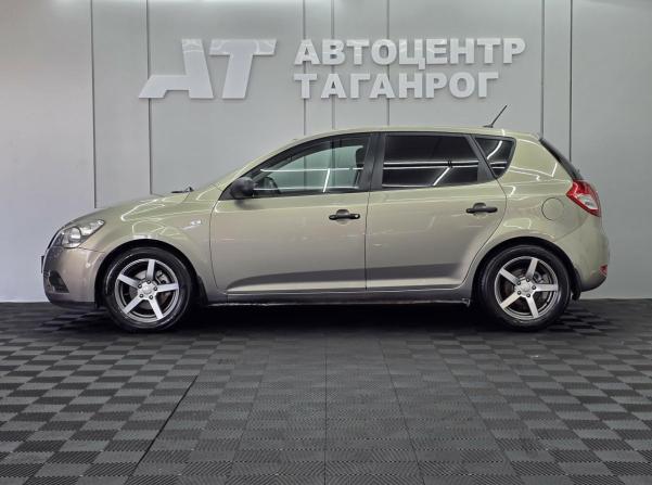 Kia Ceed I Рестайлинг с пробегом 2012 года, цена 799 000 рублей, 185000 км, хэтчбек, Автокод Объявления