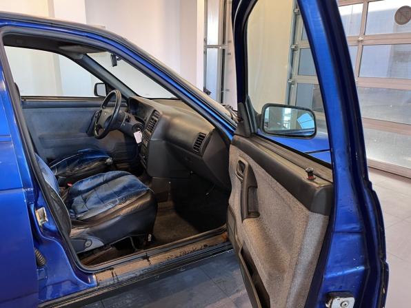 Lada (ВАЗ) 2112 с пробегом 2007 года, цена 90 000 рублей, 197200 км, хэтчбек, Автокод Объявления