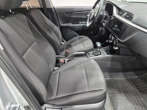 Kia Rio IV Рестайлинг с пробегом 2021 года, цена 1 979 000 рублей, 14000 км, седан, Автокод Объявления