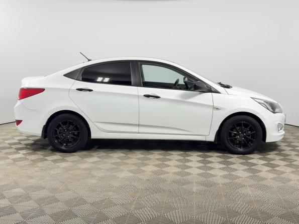 Hyundai Solaris I Рестайлинг с пробегом 2015 года, цена 849 900 рублей, 180236 км, седан, Автокод Объявления