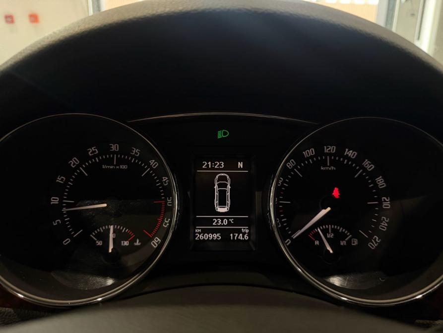 Skoda Superb II Москва  - изображение 15