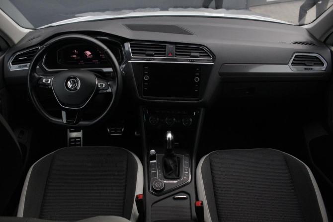 Volkswagen Tiguan II с пробегом 2019 года, цена 2 895 000 рублей, 161477 км, внедорожник, Автокод Объявления