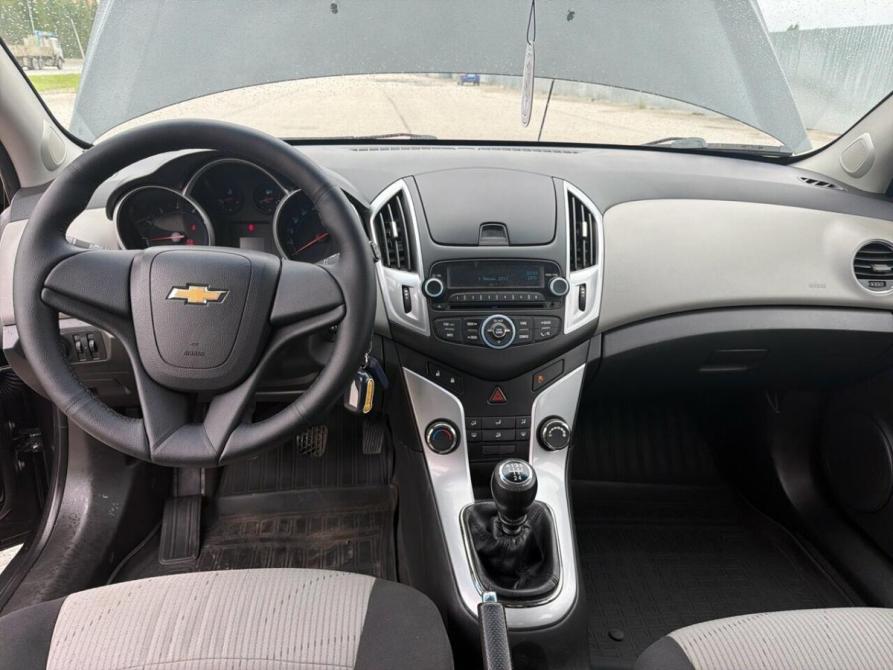 Chevrolet Cruze I Рестайлинг Пермь  - изображение 5