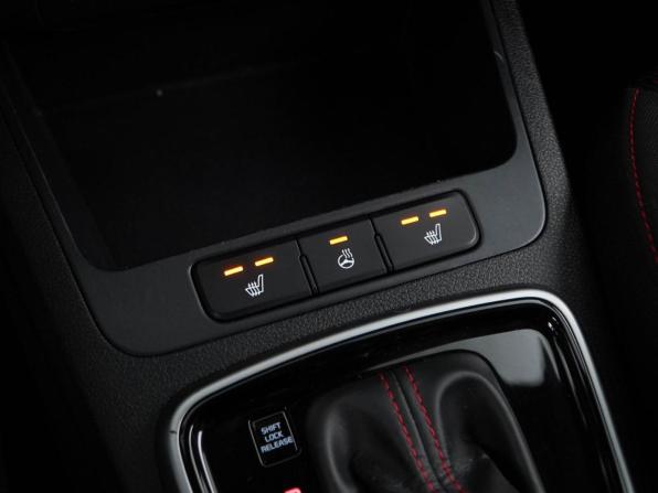 Kia Rio IV Рестайлинг с пробегом 2021 года, цена 1 834 031 рубль, 88031 км, хэтчбек, Автокод Объявления