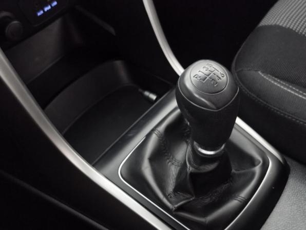 Hyundai i30 II с пробегом 2013 года, цена 736 000 рублей, 284297 км, хэтчбек, Автокод Объявления